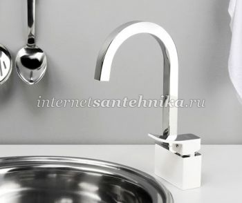 WasserKraft Aller 1067WHITE Смеситель для кухни с поворотным изливом ― магазин ИнтернетСантехника
